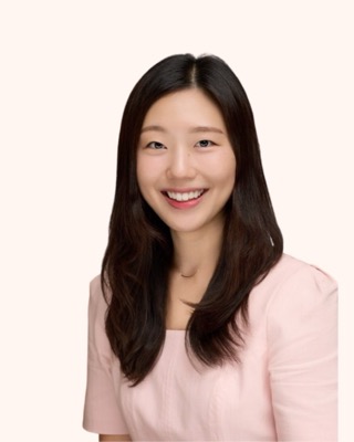 Ms. Jessica Lee